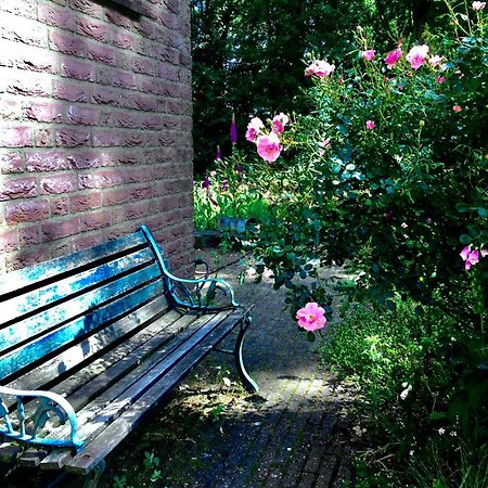 Blauwe Lelie Villa Ewijk Exteriör bild
