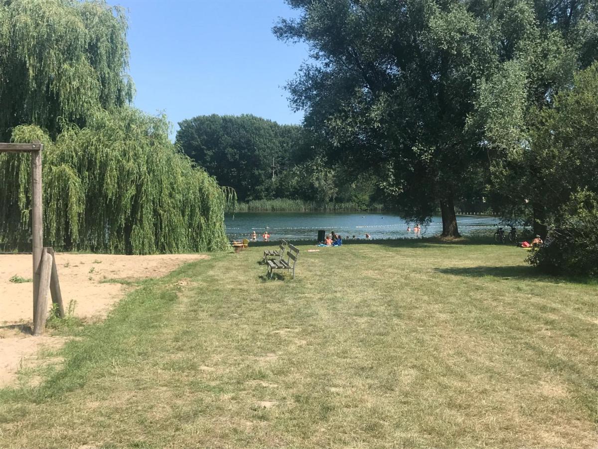 Blauwe Lelie Villa Ewijk Exteriör bild