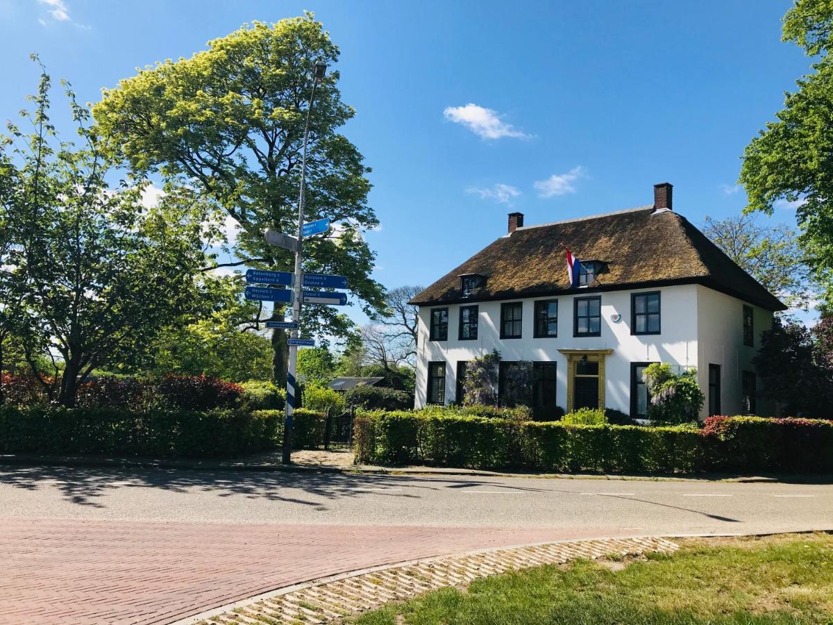 Blauwe Lelie Villa Ewijk Exteriör bild